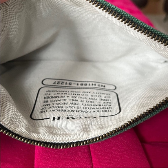 Coach Rexy Turnlock Pouch 26-Like New - Picture 12 of 13